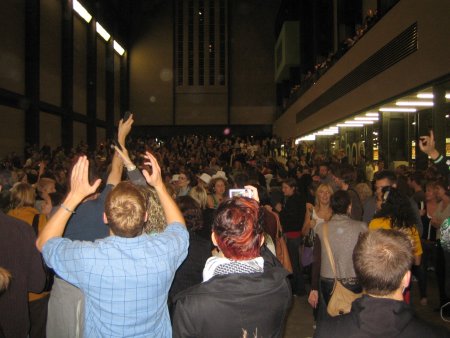 Mobile Clubbing - Tate Modern